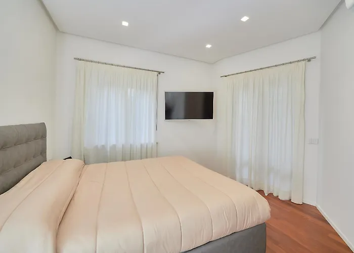 Dream House Apartment *