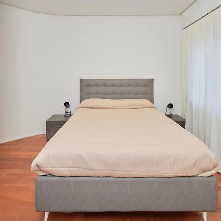 Dream House Апартаменти *