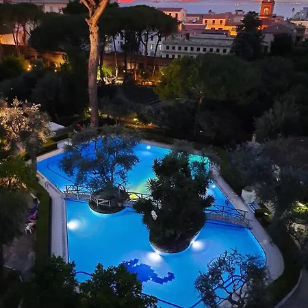 Dream House Апартаменти