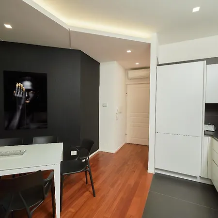 Apartment Dream House *